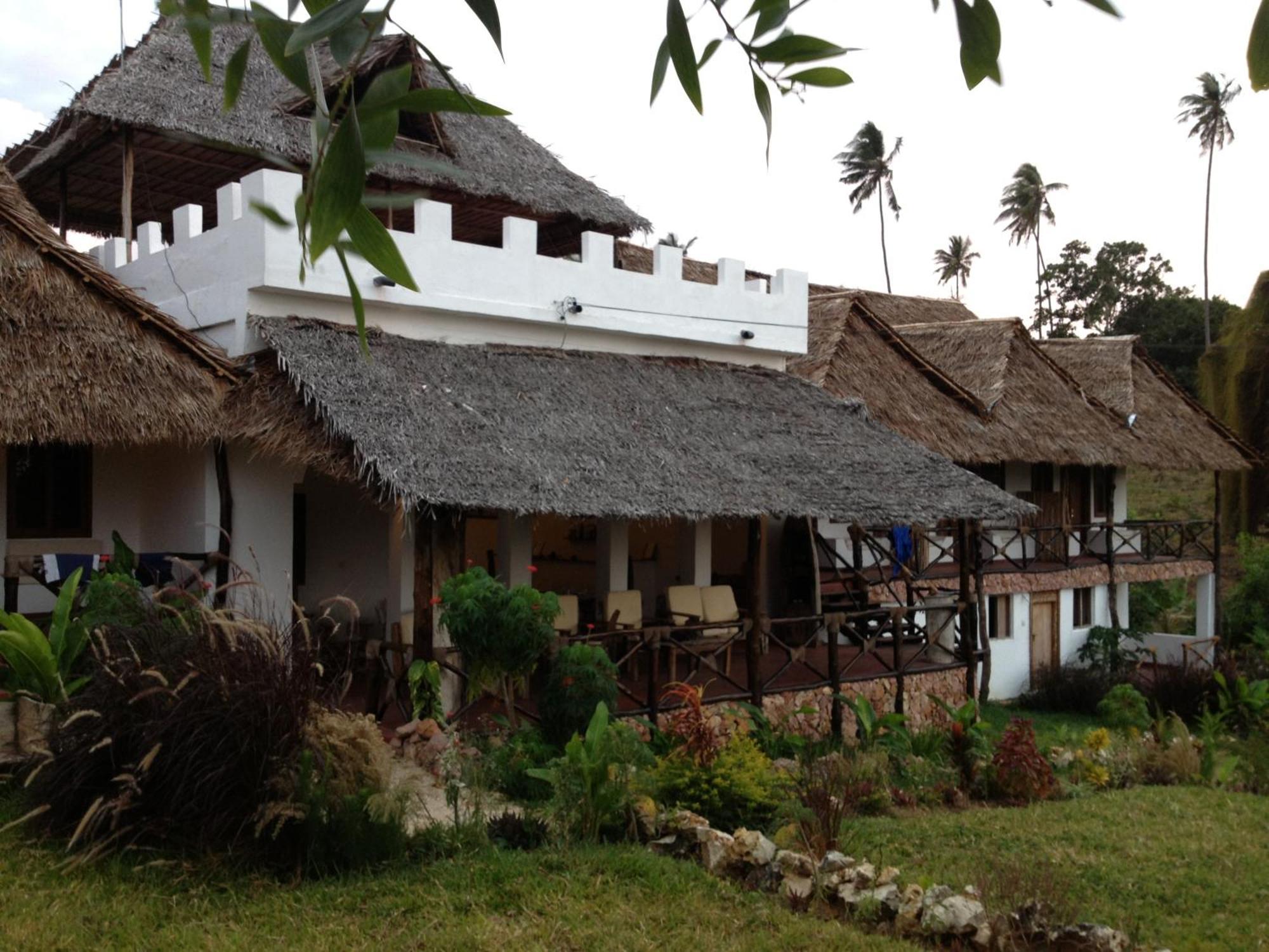 Emerald Bay Resort Kizungu Ngoại thất bức ảnh