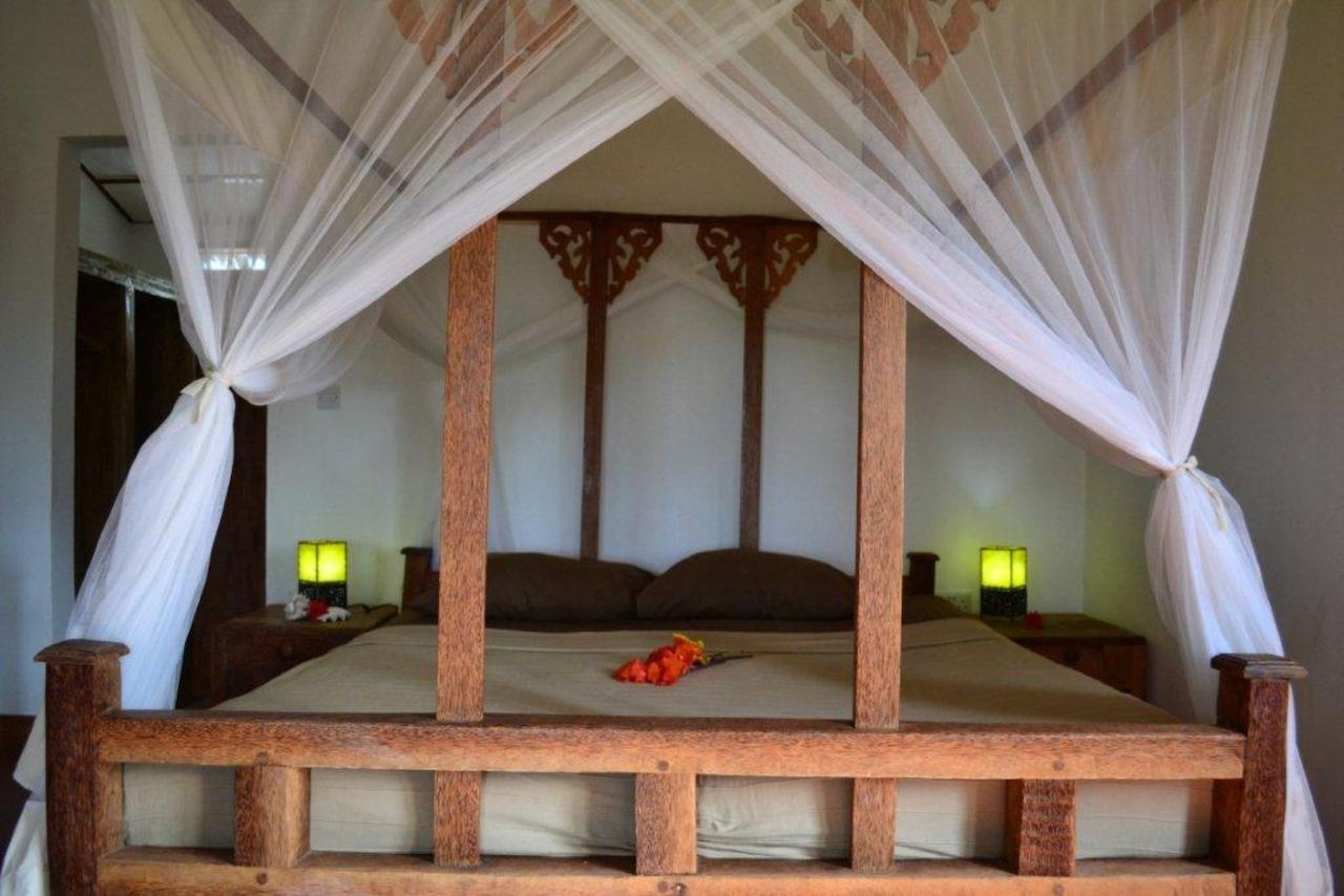 Emerald Bay Resort Kizungu Phòng bức ảnh