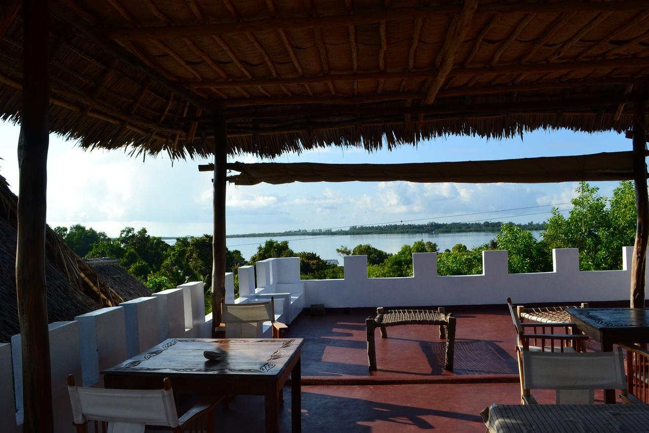 Emerald Bay Resort Kizungu Ngoại thất bức ảnh